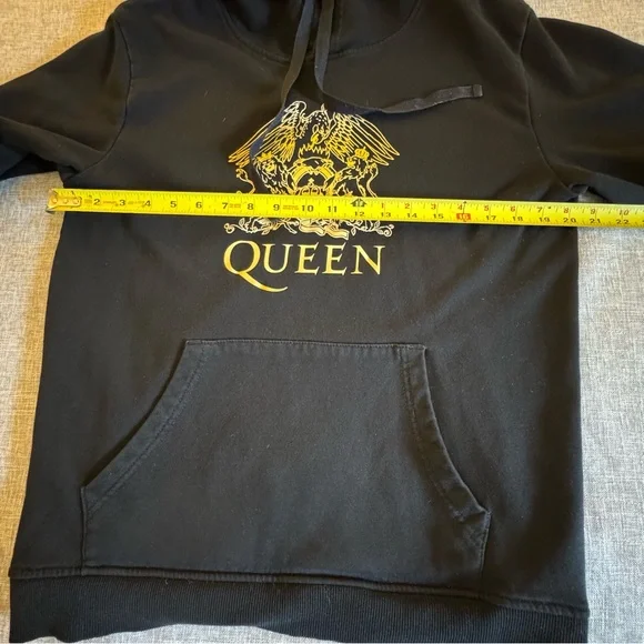 Queen Unisex Black Adult Crest Hoodie Freddie Mercury Design - Picture 13 of 16